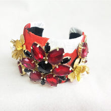 Load image into Gallery viewer, Geometric Double Round Shell Bracelet - winsomesboutique