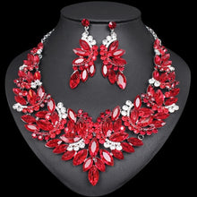 Load image into Gallery viewer, Fashion Crystal Necklace Earrings Set - winsomesboutique
