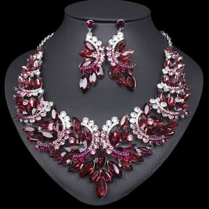 Fashion Crystal Necklace Earrings Set - winsomesboutique